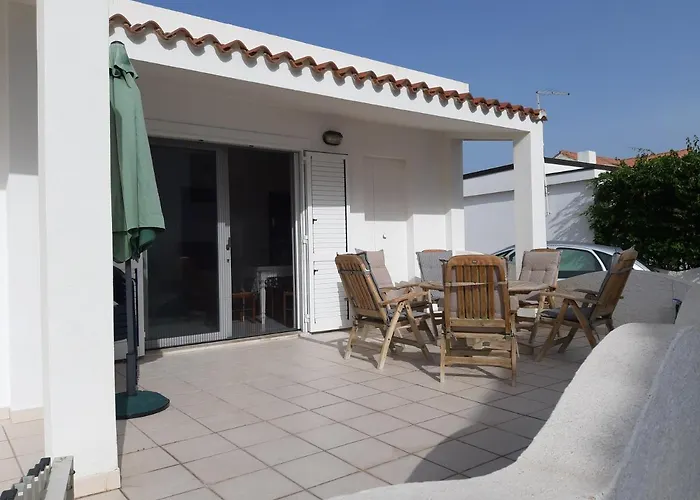 Risveglio Marino - A 30 Metri Dal Mare Di Nora, Casa Confortevole * Пула